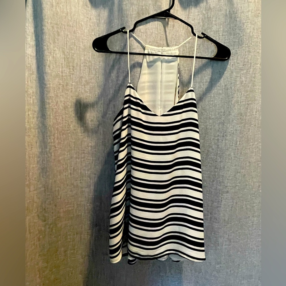 ⭐️Express reversible striped tank blouse⭐️